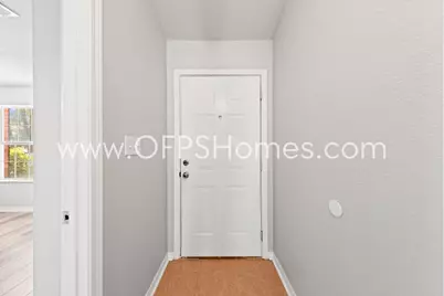 107 Cabana Way, Crestview, FL 32536 - Photo 2