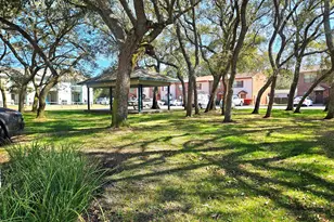 696 Tyner St, Fort Walton Beach, FL 32547 - Photo 56