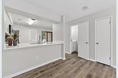 696 Tyner Street #7, Fort Walton Beach, FL 32547 - Photo 12