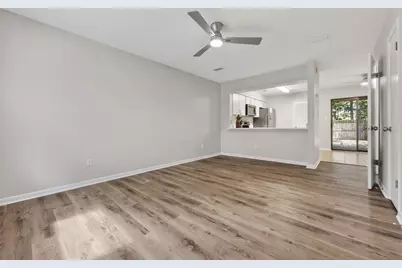 696 Tyner Street #7, Fort Walton Beach, FL 32547 - Photo 6