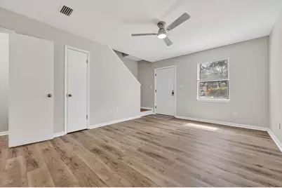696 Tyner Street #7, Fort Walton Beach, FL 32547 - Photo 8