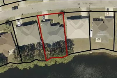 10020 Parker Lake Circle, Navarre, FL 32566 - Photo 32