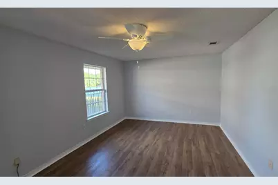10020 Parker Lake Circle, Navarre, FL 32566 - Photo 22