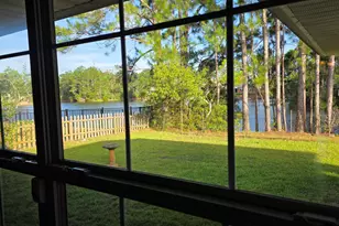 10020 Parker Lake Cir, Navarre, FL 32566 - Photo 30