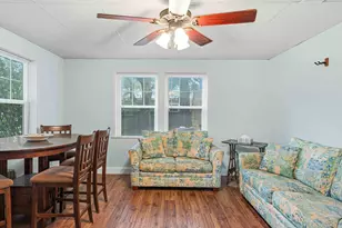 19 SW Comet St, Fort Walton Beach, FL 32548 - Photo 10
