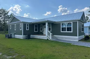534 N Raphael Rd, Defuniak Springs, FL 32433 - Photo 2