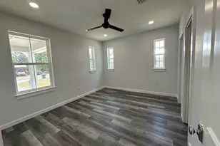 534 N Raphael Rd, Defuniak Springs, FL 32433 - Photo 12