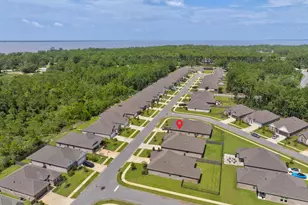 75 E Apollo Ave, Freeport, FL 32439 - Photo 10