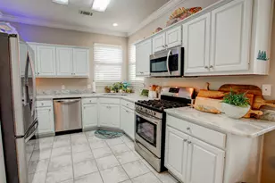1188 N Bayshore Dr, Valparaiso, FL 32580 - Photo 10