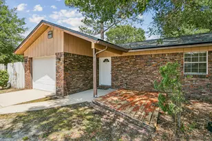 72 8th St, Shalimar, FL 32579 - Photo 14