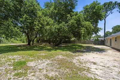 1888 Coral Street, Navarre, FL 32566 - Photo 8