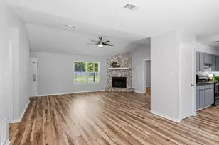 1888 Coral St, Navarre, FL 32566 - Photo 20