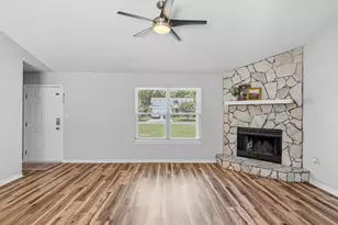 1888 Coral St, Navarre, FL 32566 - Photo 24