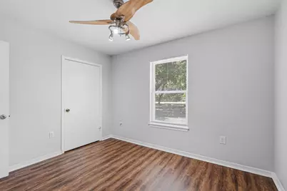 1888 Coral Street, Navarre, FL 32566 - Photo 38