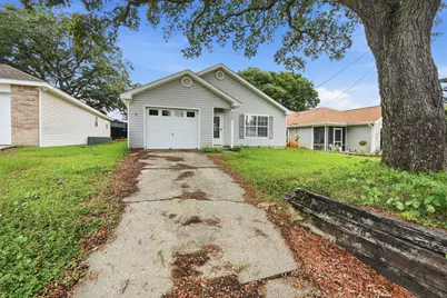 657 Jerrells Avenue, Fort Walton Beach, FL 32547 - Photo 1