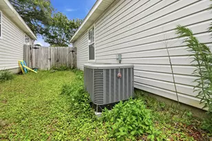 657 Jerrells Ave, Fort Walton Beach, FL 32547 - Photo 8