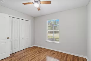 1945 Aurora Dr, Navarre, FL 32566 - Photo 24