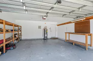 1945 Aurora Dr, Navarre, FL 32566 - Photo 34