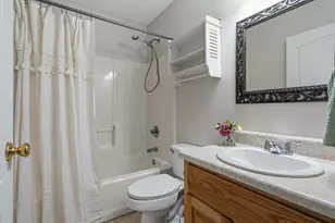 1945 Aurora Dr, Navarre, FL 32566 - Photo 22