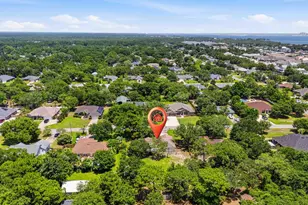 1945 Aurora Dr, Navarre, FL 32566 - Photo 42