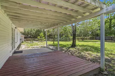 1945 Aurora Drive, Navarre, FL 32566 - Photo 38