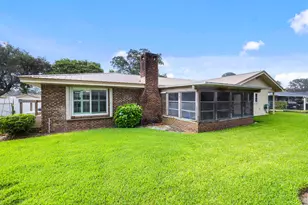 21 Pebble Beach Dr, Shalimar, FL 32579 - Photo 18