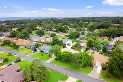 21 Pebble Beach Drive, Shalimar, FL 32579 - Photo 16