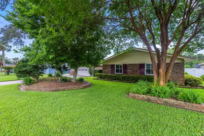 21 Pebble Beach Drive, Shalimar, FL 32579 - Photo 6