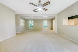 19 NW Oakdale Rd, Fort Walton Beach, FL 32547 - Photo 12