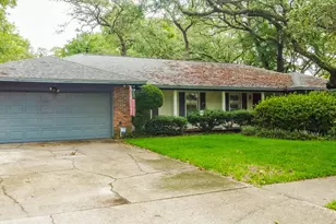 19 NW Oakdale Rd, Fort Walton Beach, FL 32547 - Photo 1