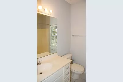 1501 N Partin Drive #APT 217, Niceville, FL 32578 - Photo 32