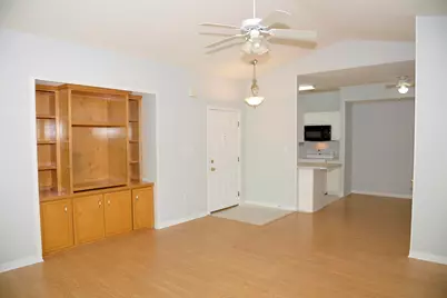 1501 N Partin Drive #APT 217, Niceville, FL 32578 - Photo 6