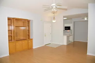 1501 N Partin Dr, Niceville, FL 32578 - Photo 6