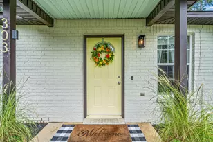 303 Runnymeade Dr, Crestview, FL 32539 - Photo 4