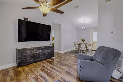 303 Runnymeade Drive, Crestview, FL 32539 - Photo 6
