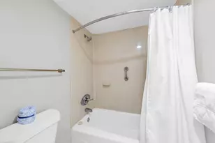 660 Nautilus Ct, Fort Walton Beach, FL 32548 - Photo 16