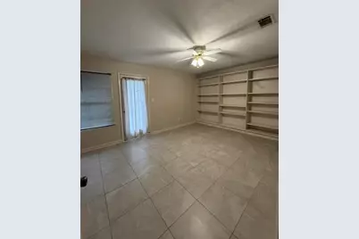 940 Central Avenue Avenue #9, Fort Walton Beach, FL 32547 - Photo 6