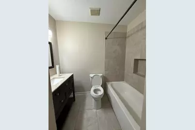 940 Central Avenue Avenue #9, Fort Walton Beach, FL 32547 - Photo 8