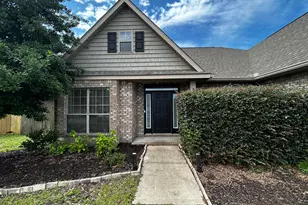 407 Pendo Pl, Crestview, FL 32536 - Photo 2