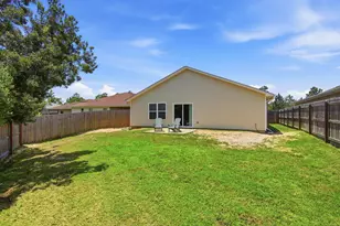 2370 Duncan Ridge Dr, Navarre, FL 32566 - Photo 36