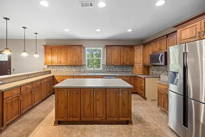 409 Hart Street, Niceville, FL 32578 - Photo 2