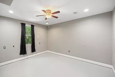 409 Hart Street, Niceville, FL 32578 - Photo 34