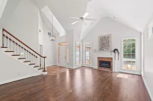 4451 Turnberry Pl, Niceville, FL 32578 - Photo 4