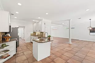 4451 Turnberry Pl, Niceville, FL 32578 - Photo 14