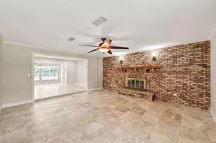 2402 Woodbine Dr, Crestview, FL 32536 - Photo 14