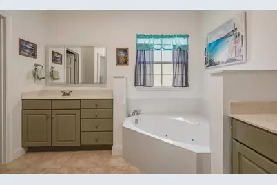 1601 Mallorca Cove, Niceville, FL 32578 - Photo 24