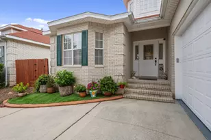 1601 Mallorca Cv, Niceville, FL 32578 - Photo 4