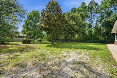 2017 Candlewood Drive, Navarre, FL 32566 - Photo 52