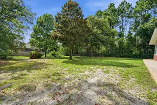 2017 Candlewood Dr, Navarre, FL 32566 - Photo 52