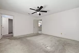 2017 Candlewood Dr, Navarre, FL 32566 - Photo 24